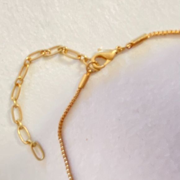 Dainty Necklace Five Charm Gold Tone Chain Princess Length - Picture 6 of 9